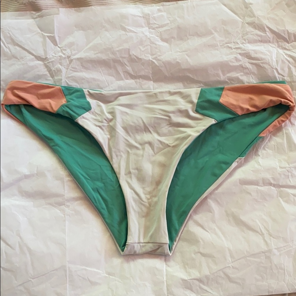 Reversible L  space bikini bottom